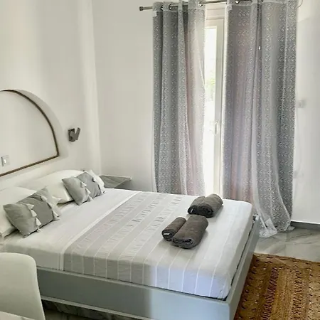 Santanna White * Páros